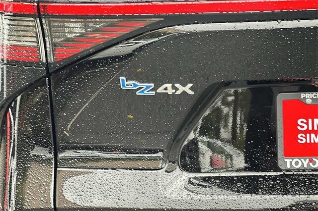 2023 Toyota bZ4X XLE AWD for sale in Walnut Creek, CA – photo 13