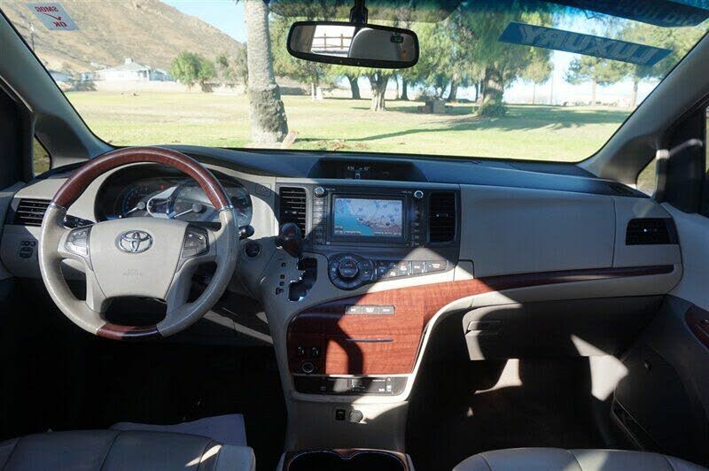 2014 Toyota Sienna Limited 7-Passenger AWD for sale in Norco, CA – photo 18