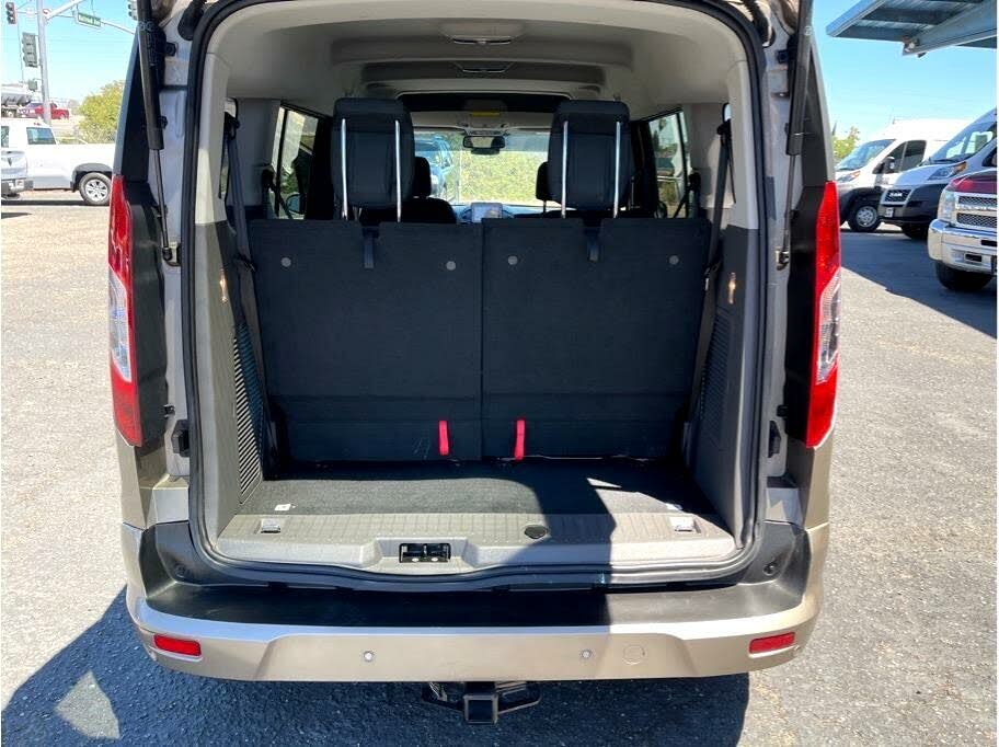 2019 Ford Transit Connect Wagon XLT LWB FWD with Rear Liftgate for sale in Pittsburg, CA – photo 19