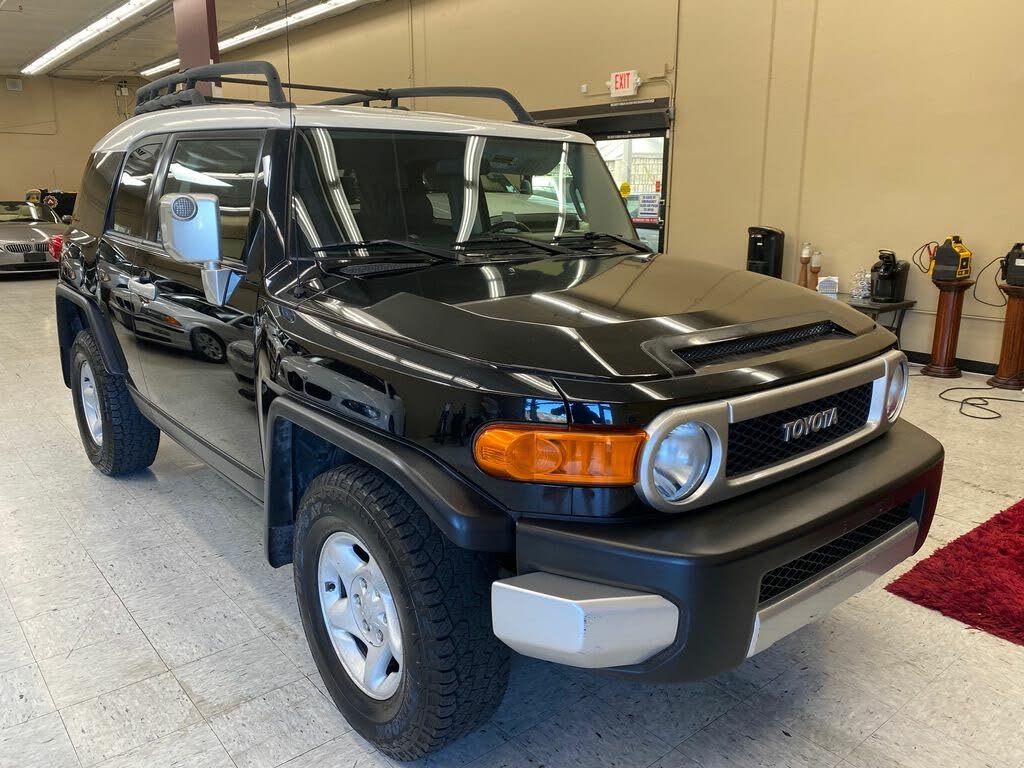 2007 Toyota FJ Cruiser 2WD for sale in Martinez, CA