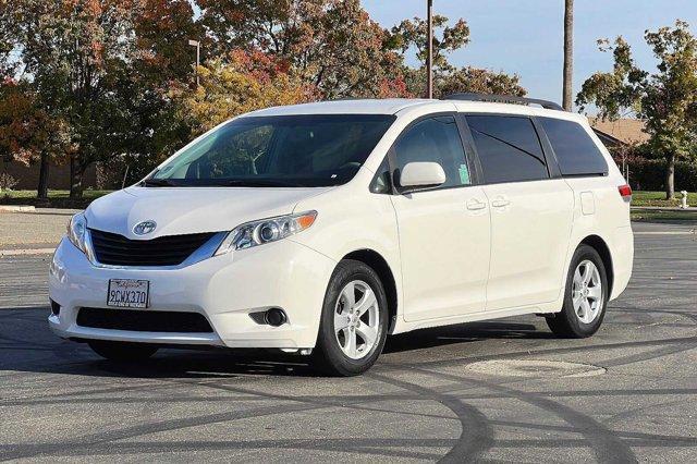 2011 Toyota Sienna LE for sale in Vacaville, CA – photo 10