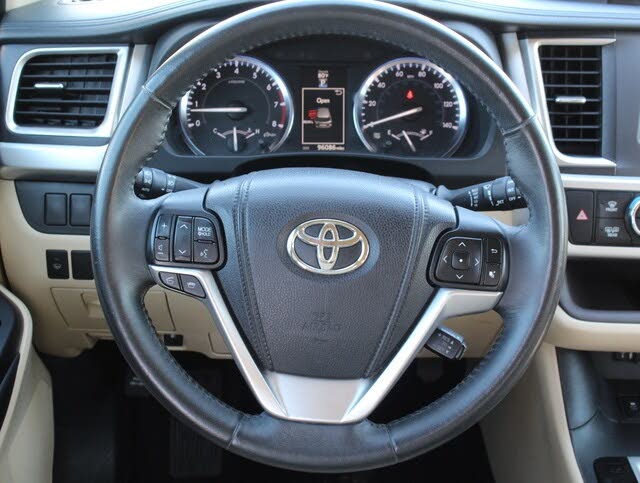 2015 Toyota Highlander XLE for sale in El Centro, CA – photo 10