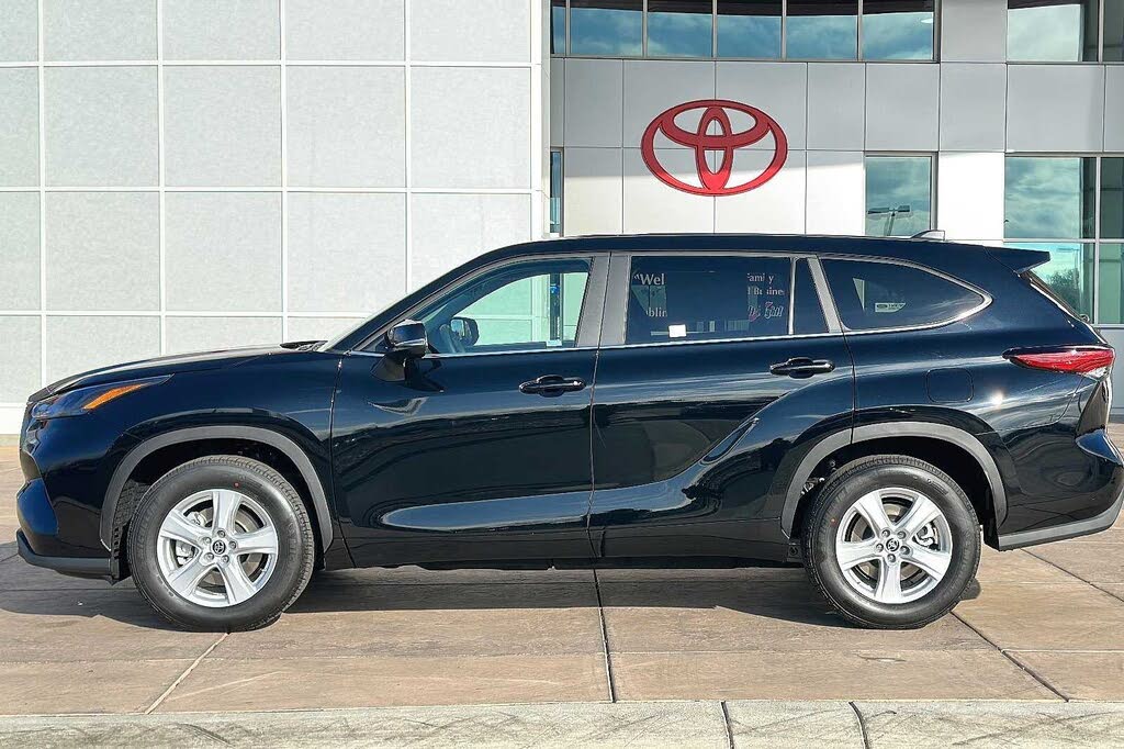 2023 Toyota Highlander LE FWD for sale in Dublin, CA – photo 7