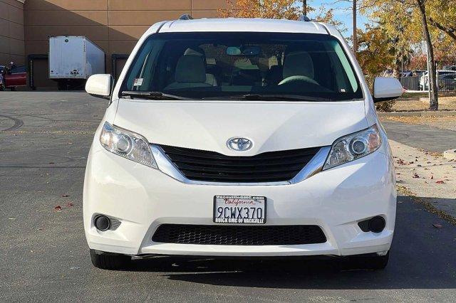 2011 Toyota Sienna LE for sale in Vacaville, CA – photo 11