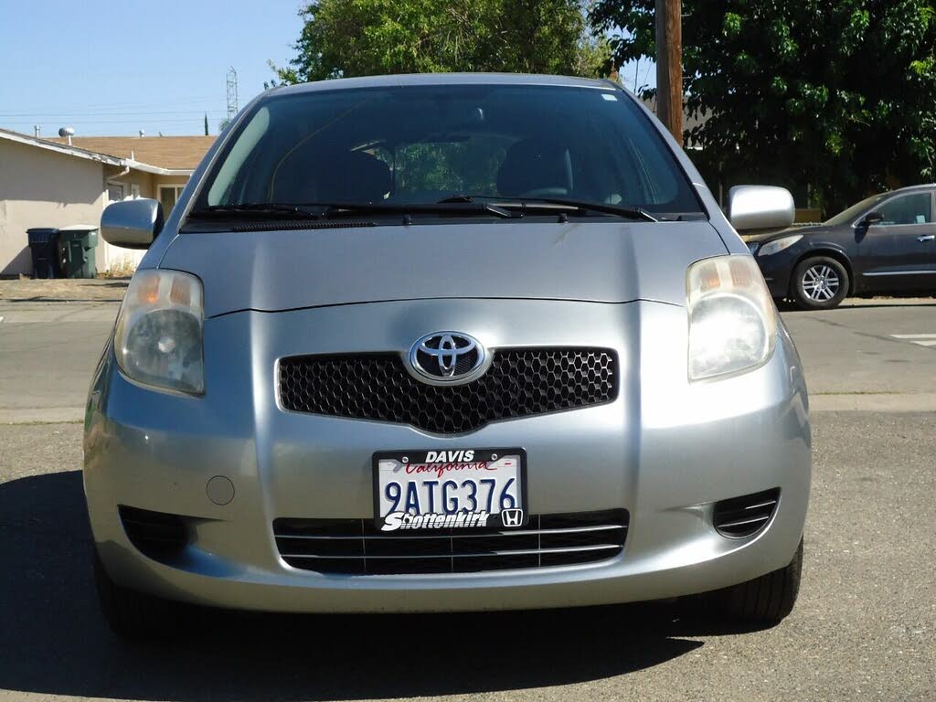 2007 Toyota Yaris Hatchback for sale in Sacramento, CA – photo 2