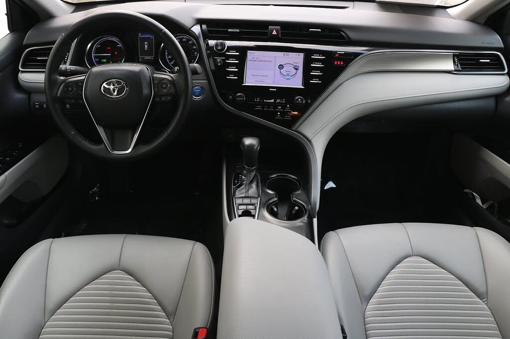 2020 Toyota Camry Hybrid SE FWD for sale in Santa Monica, CA – photo 16