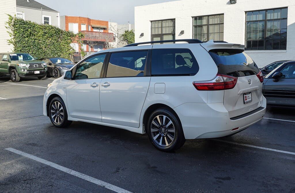 2019 Toyota Sienna XLE 7-Passenger AWD for sale in San Francisco, CA – photo 9