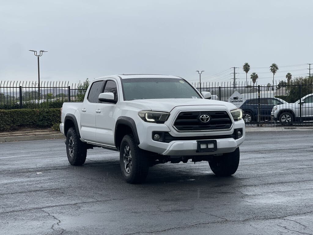 2017 Toyota Tacoma TRD Sport V6 Double Cab RWD for sale in Riverside, CA – photo 3