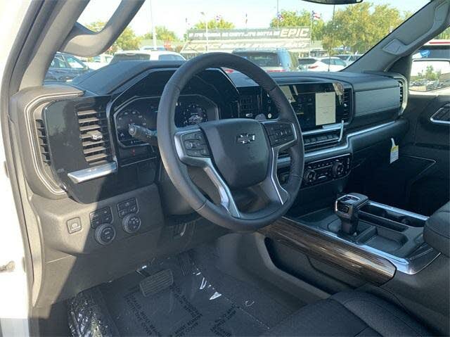 2022 Chevrolet Silverado 1500 RST Crew Cab 4WD for sale in Sacramento, CA – photo 10