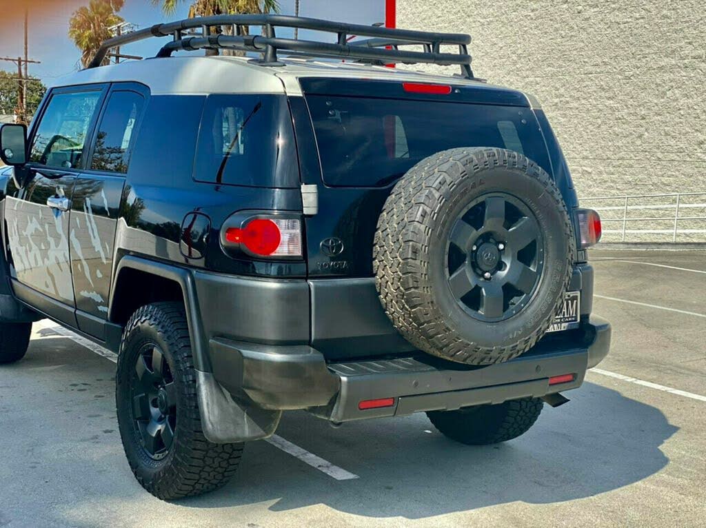 2007 Toyota FJ Cruiser 2WD for sale in Los Angeles, CA – photo 13