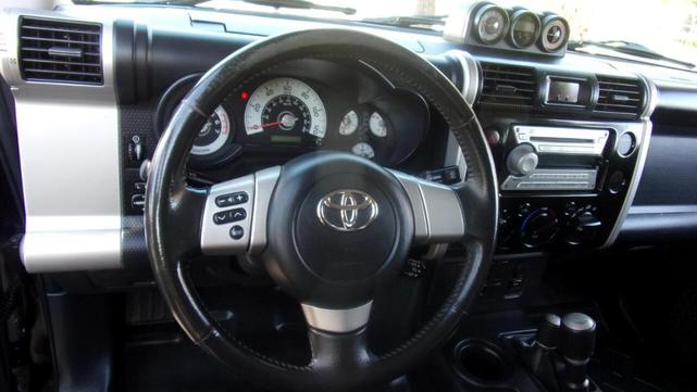 2007 Toyota FJ Cruiser for sale in Escondido, CA – photo 9
