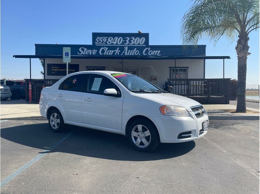 2011 Chevrolet Aveo 1LT Sedan FWD for sale in Fresno, CA