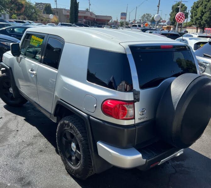 2007 Toyota FJ Cruiser 2WD for sale in Long Beach, CA – photo 4