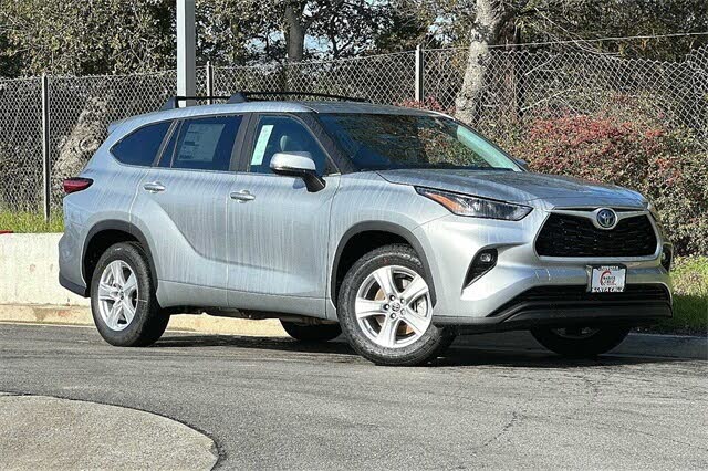 2023 Toyota Highlander Hybrid LE FWD for sale in Capitola, CA – photo 2