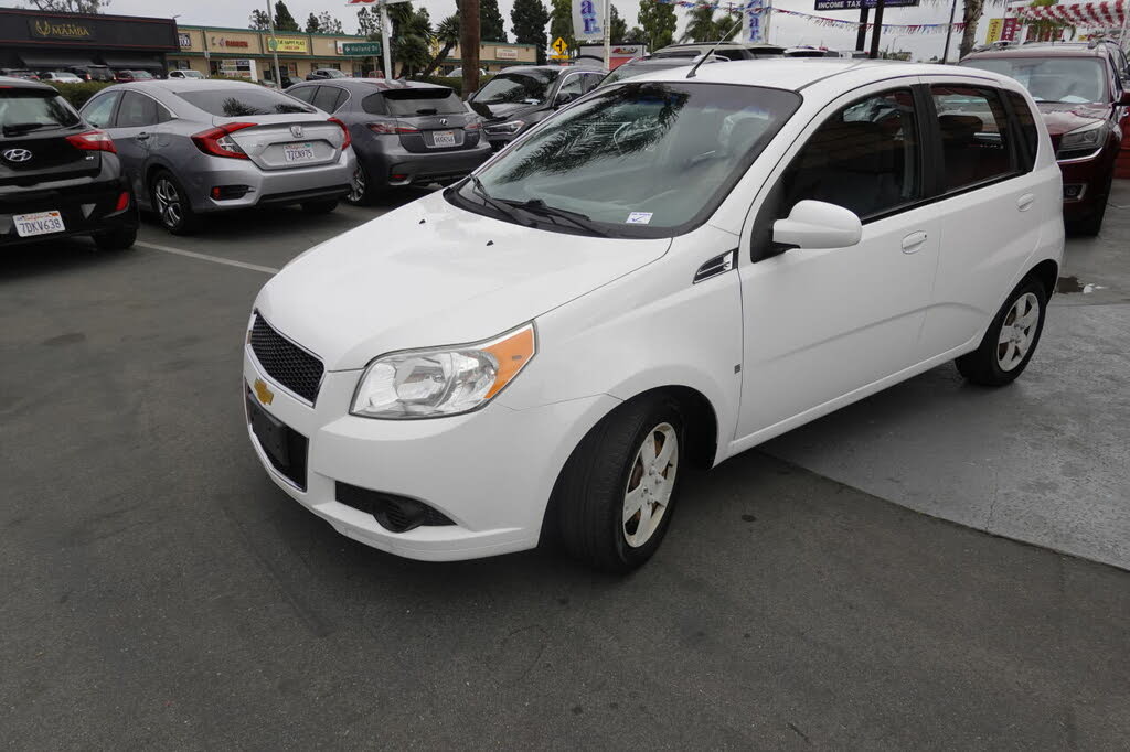 2009 Chevrolet Aveo 5 LT Hatchback FWD for sale in Huntington Beach, CA – photo 5