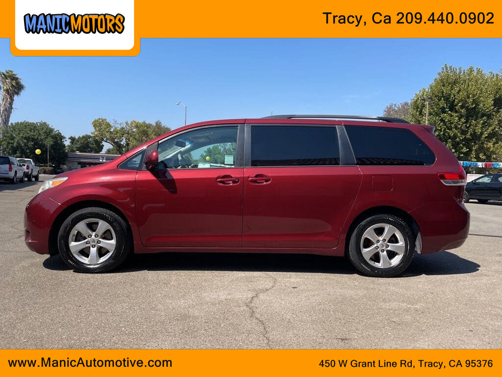 2013 Toyota Sienna LE 8-Passenger for sale in Tracy, CA – photo 6