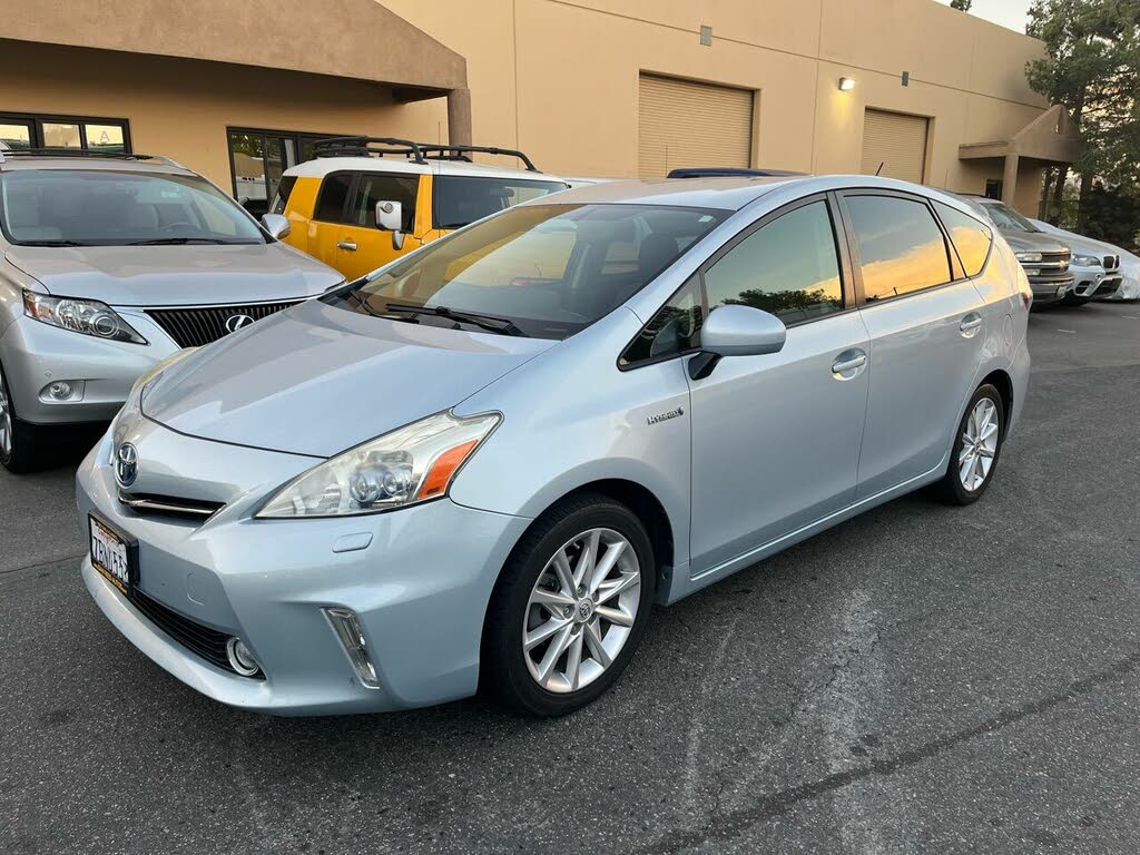 2013 Toyota Prius v Five FWD for sale in Escondido, CA – photo 2