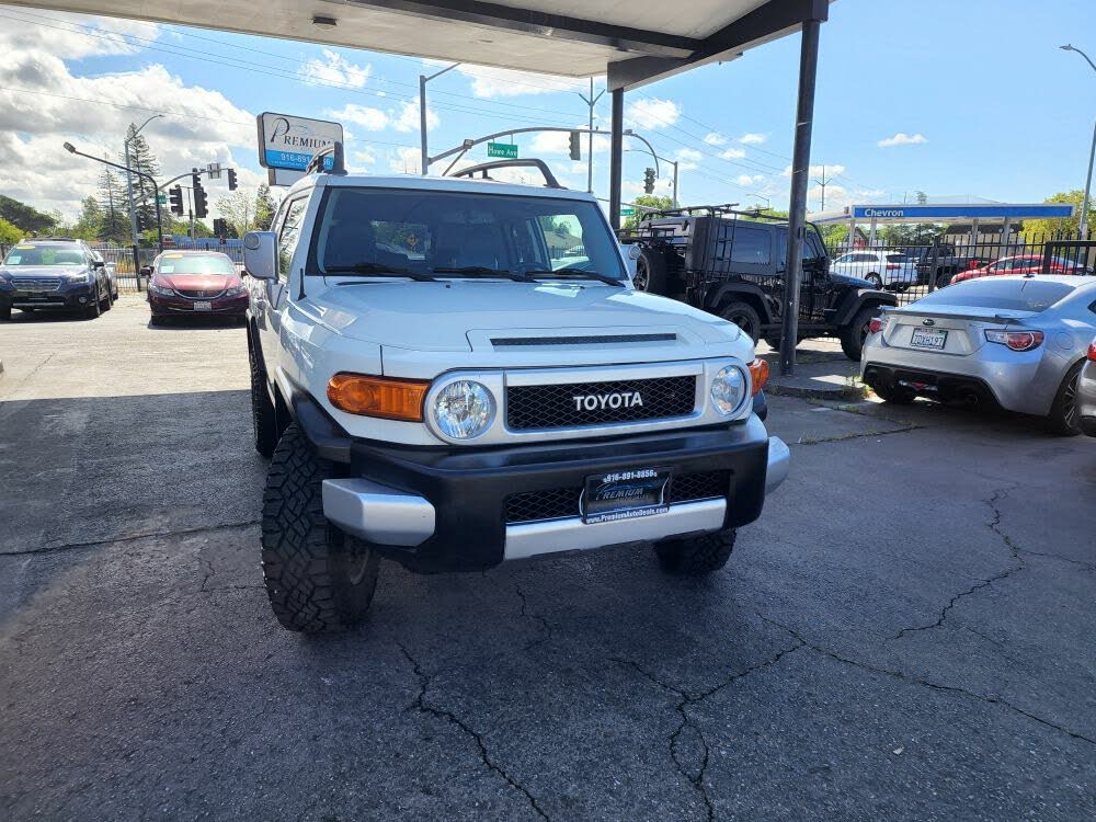 2013 Toyota FJ Cruiser 4WD for sale in Sacramento, CA – photo 7