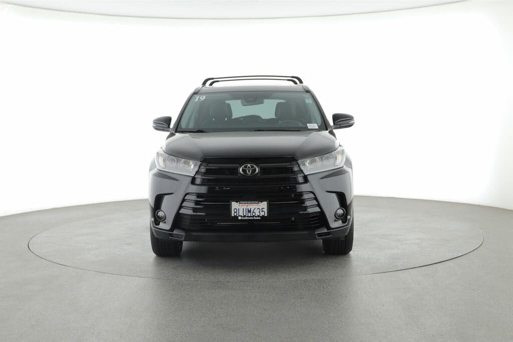 2019 Toyota Highlander SE FWD for sale in Thousand Oaks, CA – photo 2