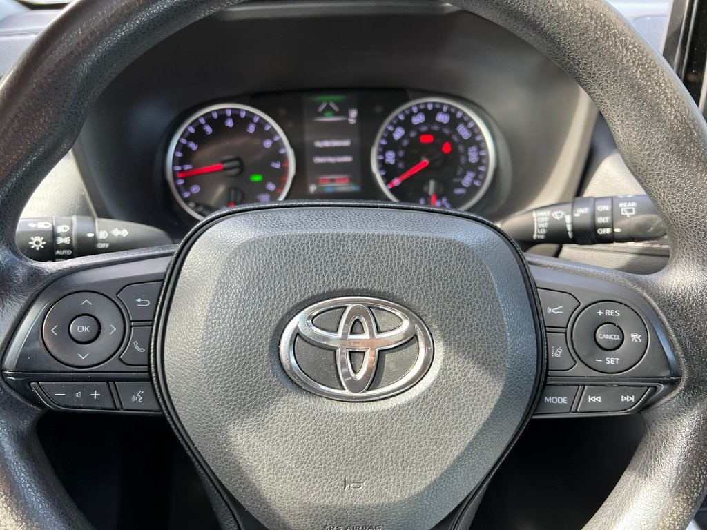 2019 Toyota RAV4 XLE FWD for sale in Mission Hills, CA – photo 18