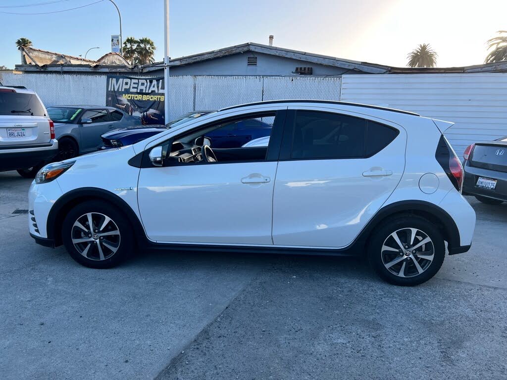 2018 Toyota Prius c Four for sale in Lynwood, CA – photo 4