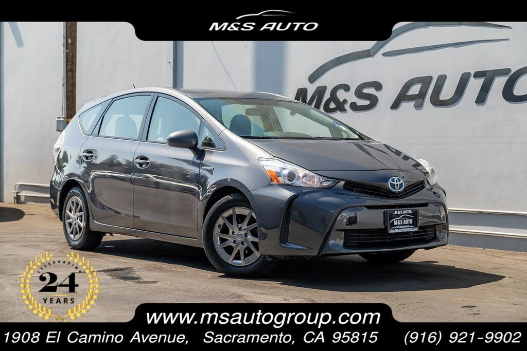 2015 Toyota Prius v Two FWD for sale in Sacramento, CA