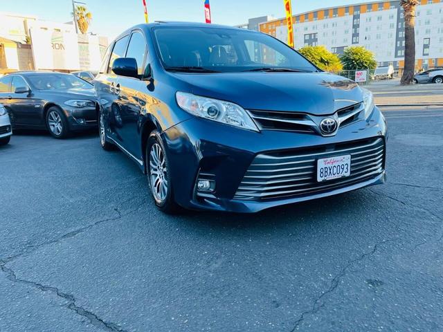 2018 Toyota Sienna XLE Premium for sale in San Jose, CA – photo 6