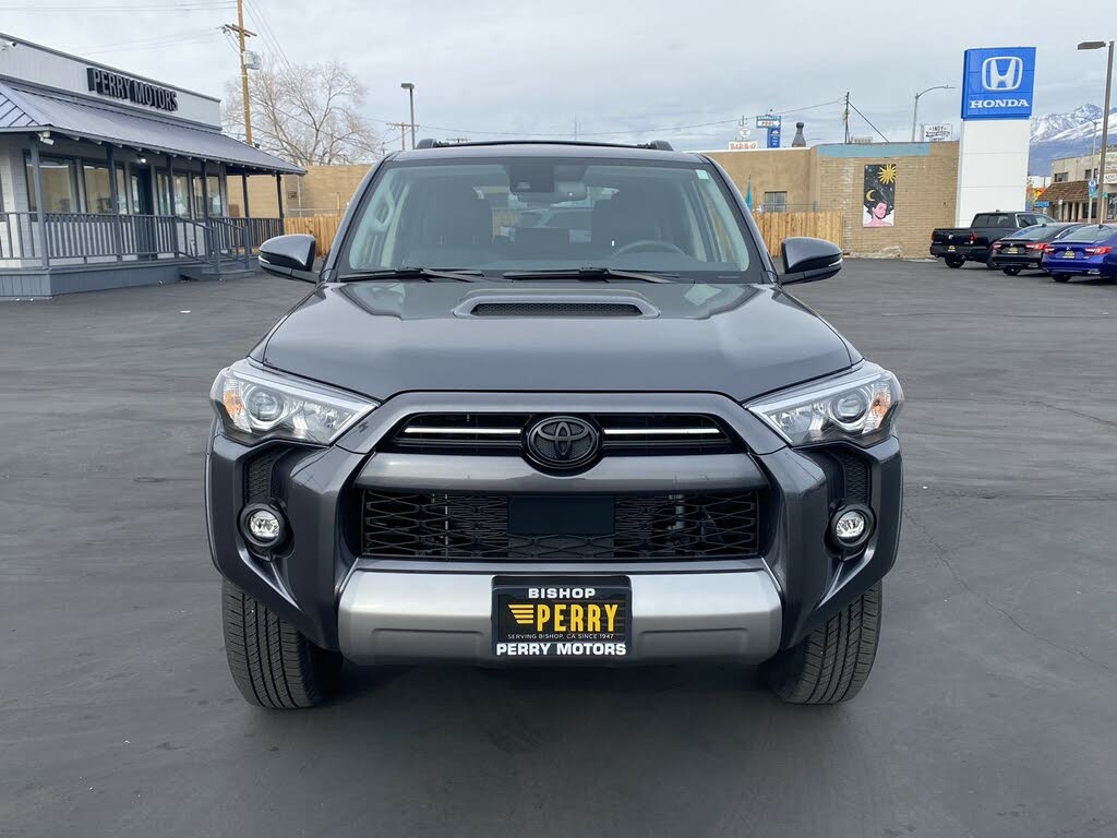 2023 Toyota 4Runner TRD Off-Road Premium 4WD for sale in Bishop, CA – photo 2