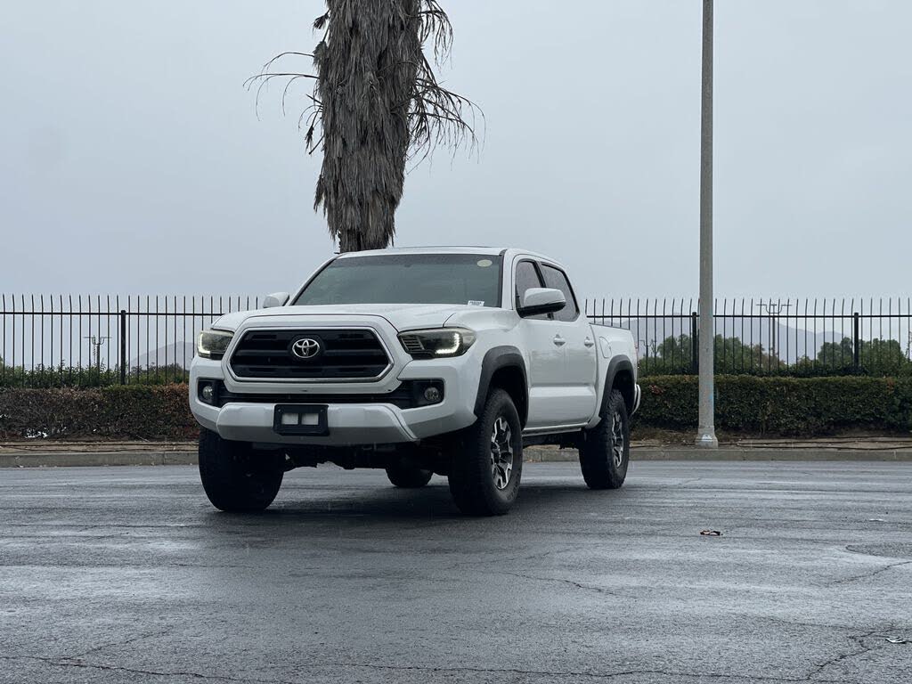 2017 Toyota Tacoma TRD Sport V6 Double Cab RWD for sale in Riverside, CA – photo 10