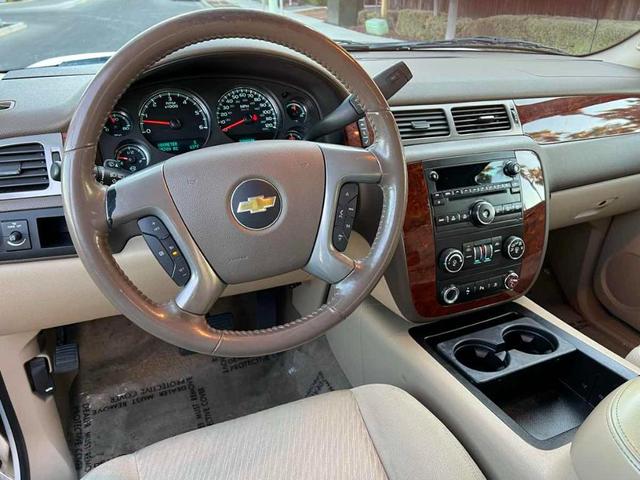 2011 Chevrolet Avalanche 1500 LS for sale in Alameda, CA – photo 9