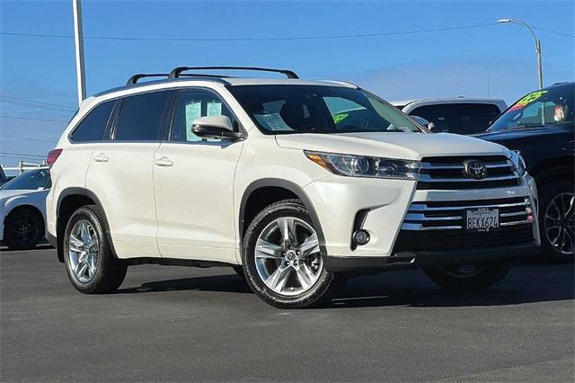 2018 Toyota Highlander Limited for sale in Seaside, CA