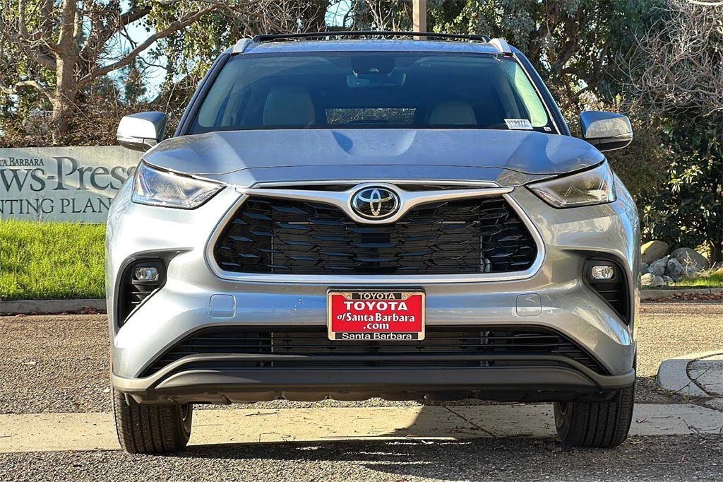 2022 Toyota Highlander XLE FWD for sale in Goleta, CA – photo 3