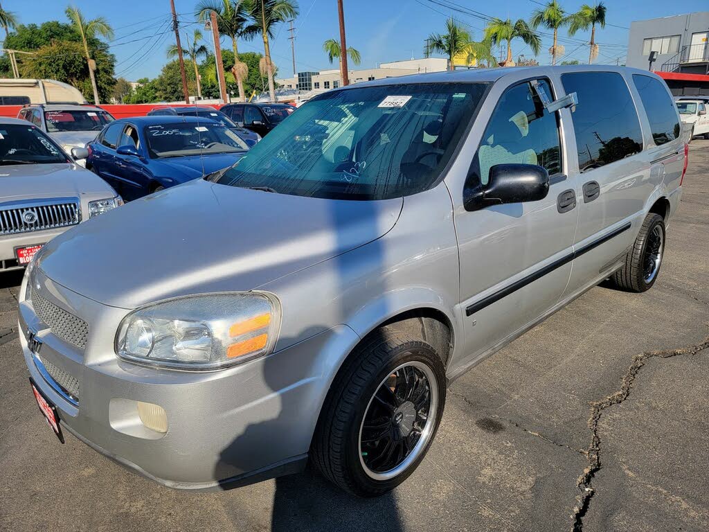 2008 Chevrolet Uplander LS Extended FWD for sale in Bellflower, CA