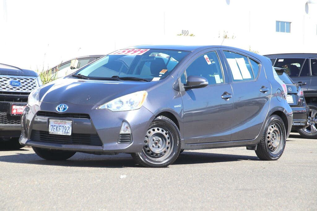 2013 Toyota Prius c Three for sale in Roseville, CA – photo 2