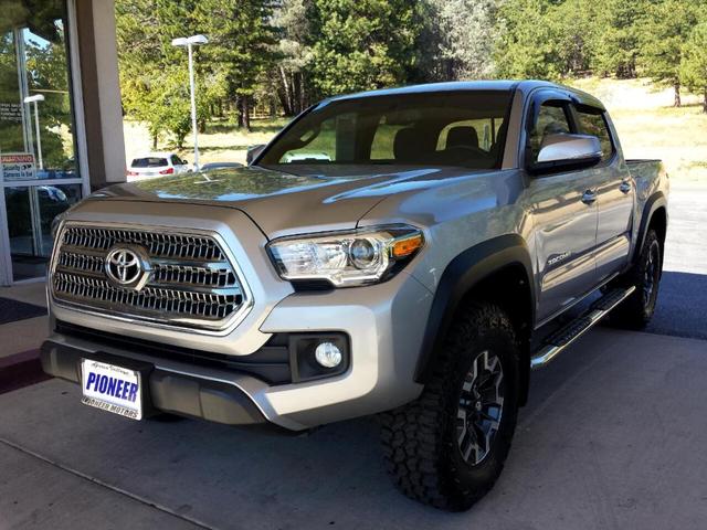 2017 Toyota Tacoma TRD Off Road for sale in Grass Valley, CA – photo 12