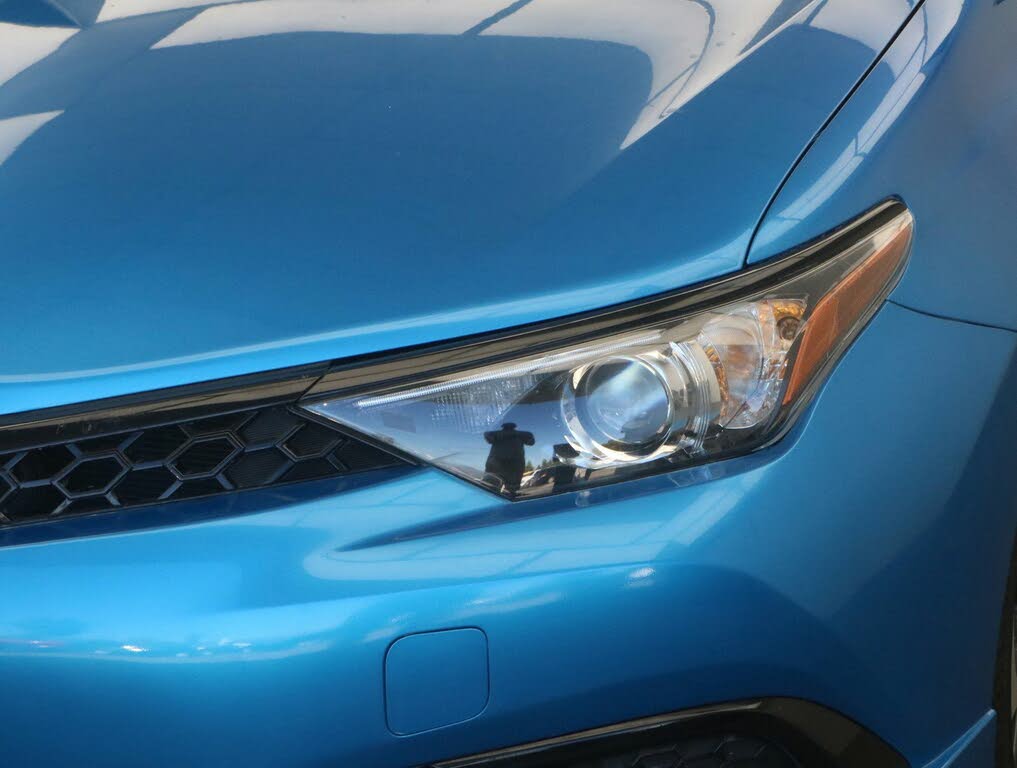 2018 Toyota Corolla iM Hatchback for sale in Montclair, CA – photo 9