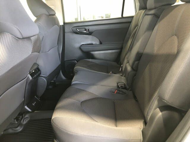 2023 Toyota Highlander L FWD for sale in Bakersfield, CA – photo 22