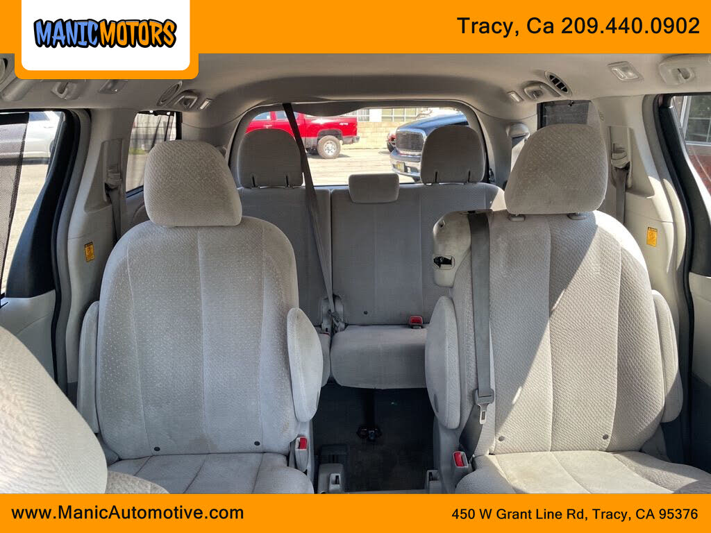 2013 Toyota Sienna LE 8-Passenger for sale in Tracy, CA – photo 18