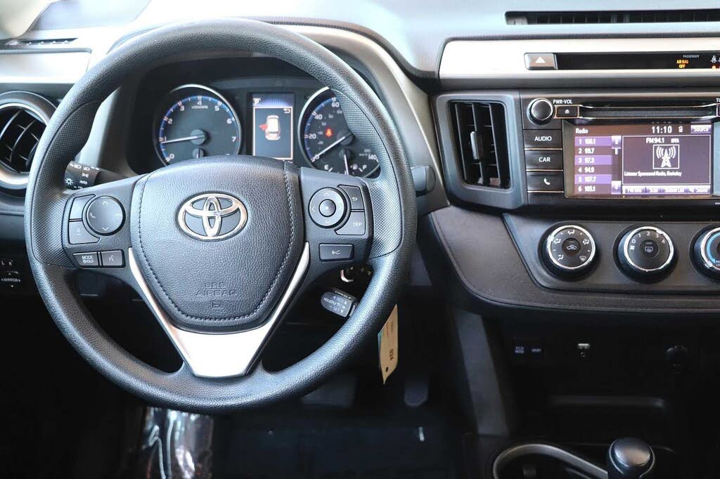 2018 Toyota RAV4 LE AWD for sale in Dublin, CA – photo 18