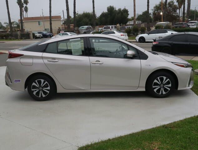 2019 Toyota Prius Prime Premium FWD for sale in Riverside, CA – photo 4