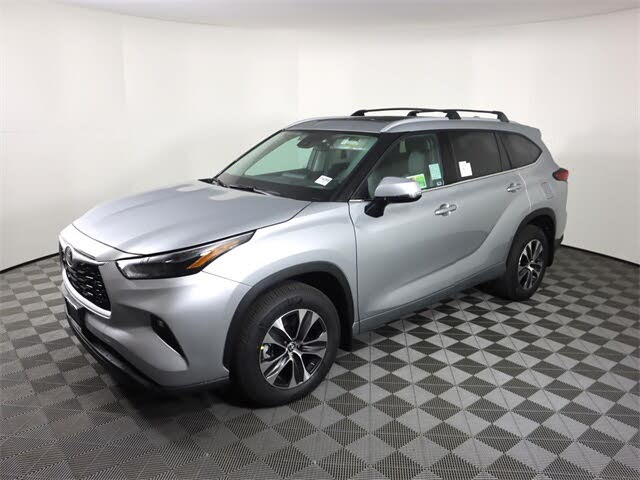 2022 Toyota Highlander XLE AWD for sale in Selma, CA – photo 3