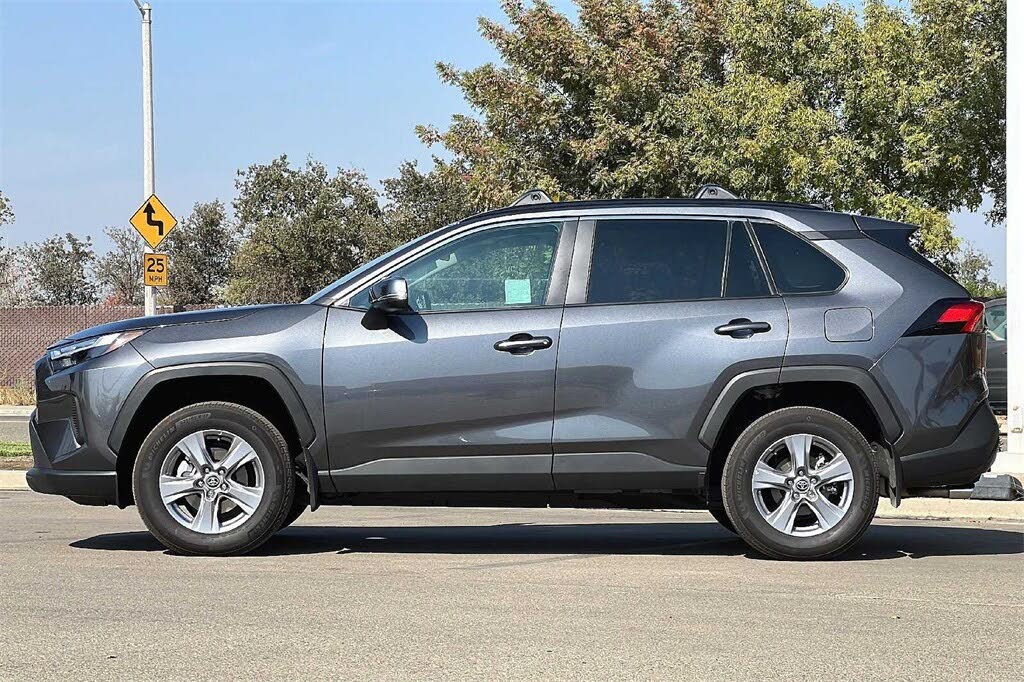 2022 Toyota RAV4 XLE AWD for sale in Hanford, CA – photo 9