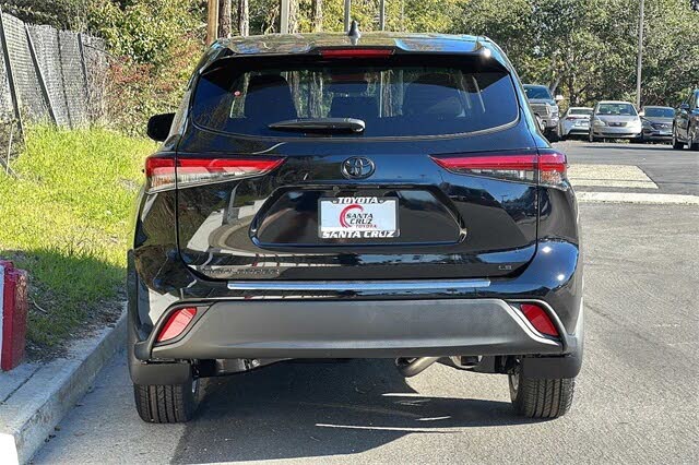 2023 Toyota Highlander LE FWD for sale in Capitola, CA – photo 6