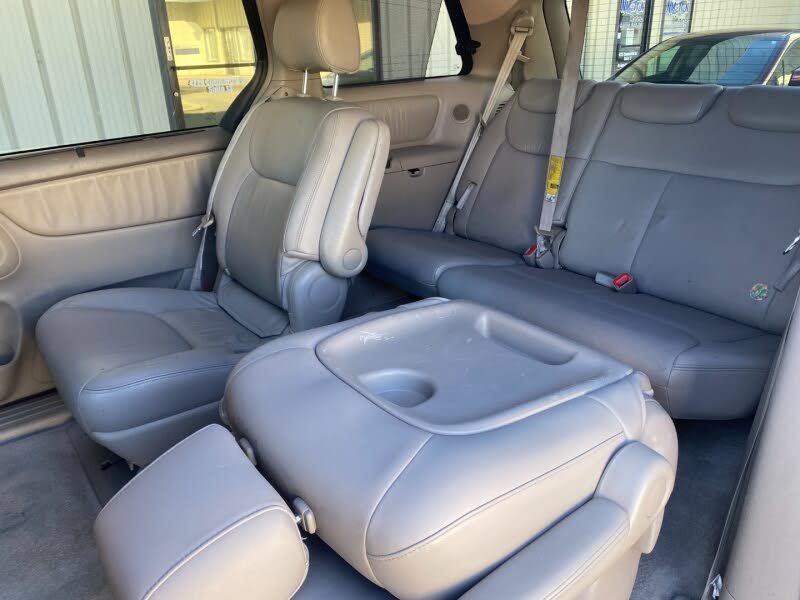 2004 Toyota Sienna 4 Dr XLE Passenger Van for sale in Tracy, CA – photo 14