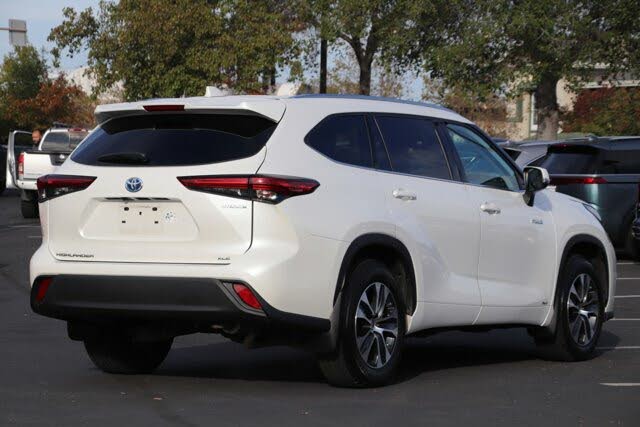 2020 Toyota Highlander Hybrid XLE AWD for sale in Novato, CA – photo 4