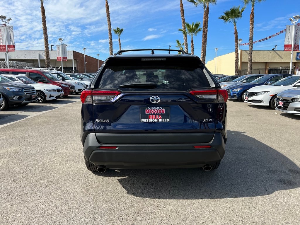 2019 Toyota RAV4 XLE FWD for sale in Mission Hills, CA – photo 5