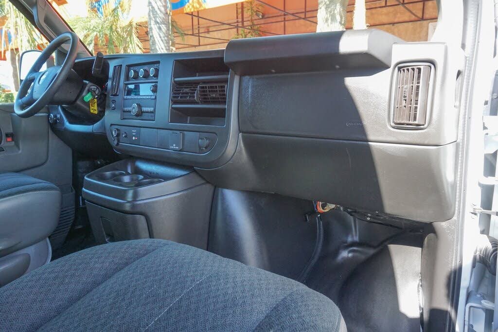 2020 Chevrolet Express Cargo 2500 RWD for sale in Fontana, CA – photo 28