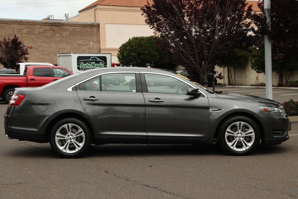 2015 Ford Taurus SEL for sale in Hayward, CA – photo 4