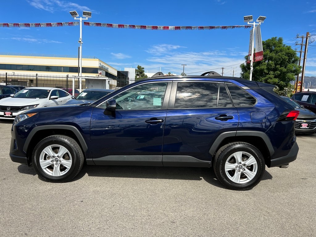 2019 Toyota RAV4 XLE FWD for sale in Mission Hills, CA – photo 3