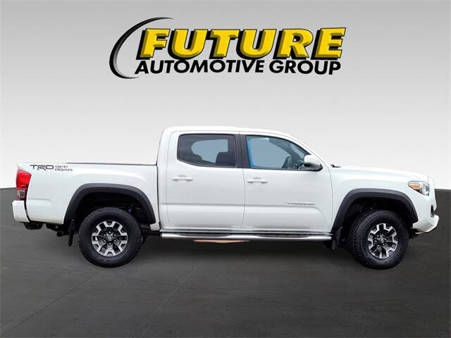 2017 Toyota Tacoma TRD Sport V6 Double Cab RWD for sale in Sacramento, CA – photo 4